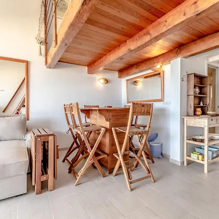 Renovated With Mezzanine Appartamento *
